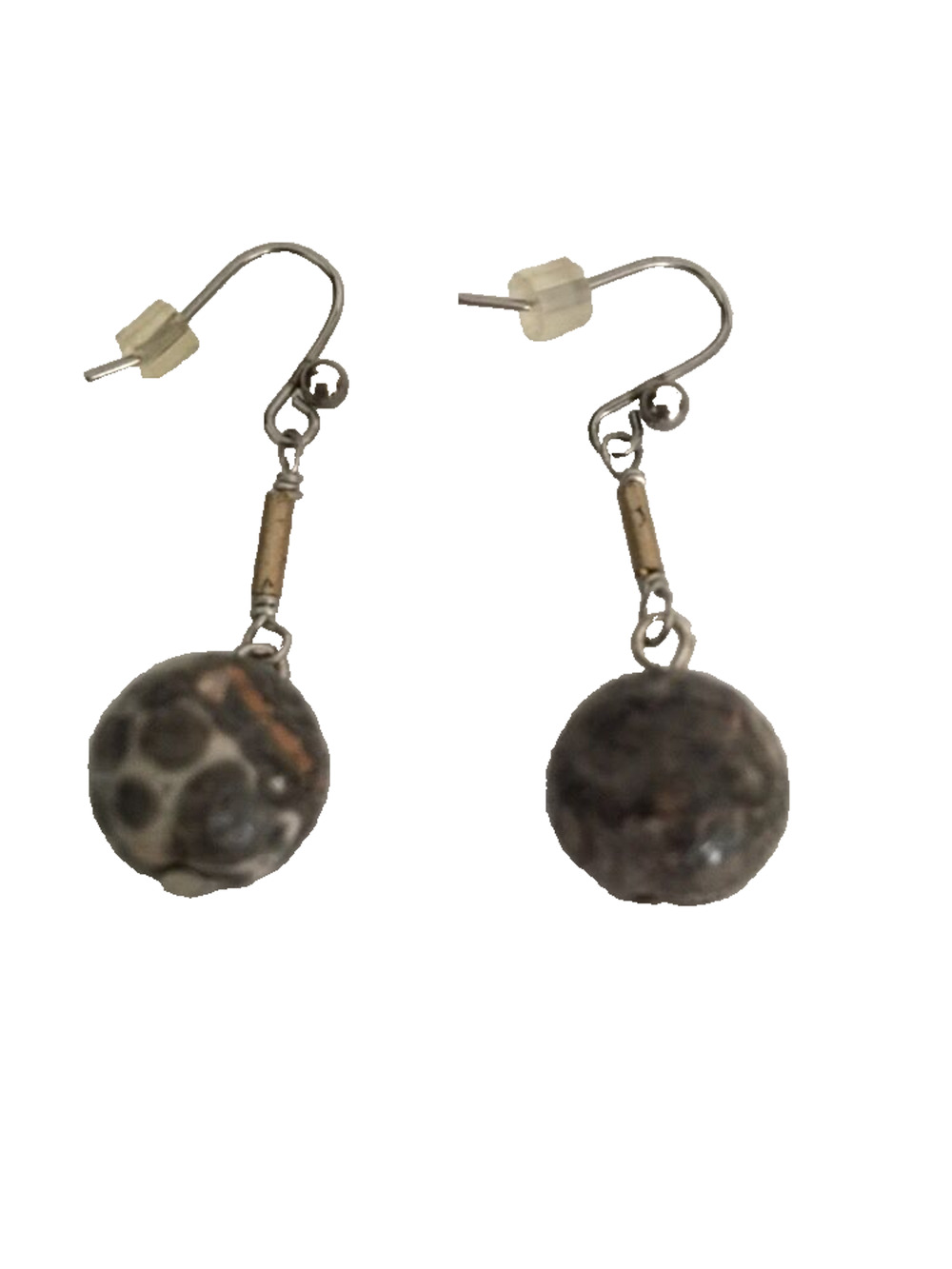 Faux‎ Gray Stone Drop Pierced Earrings Lightweight Fishhook 1.5" Dangle